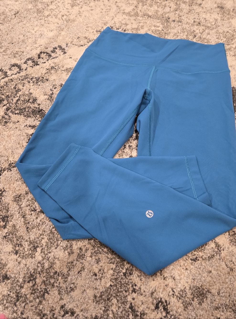 Lululemon Wunder Train High Rise Legging, 10, 25" Inseam - Picture 4 of 6